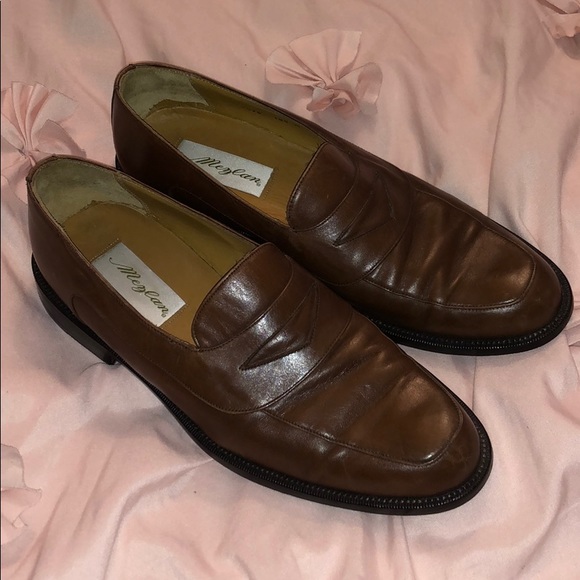 mezlan micro studded loafer